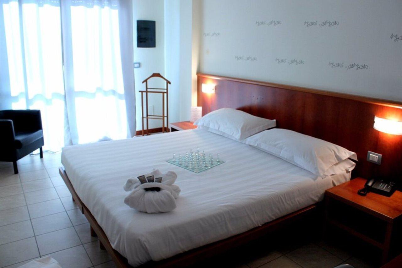 Leonardo Hotel 파르마 외부 사진