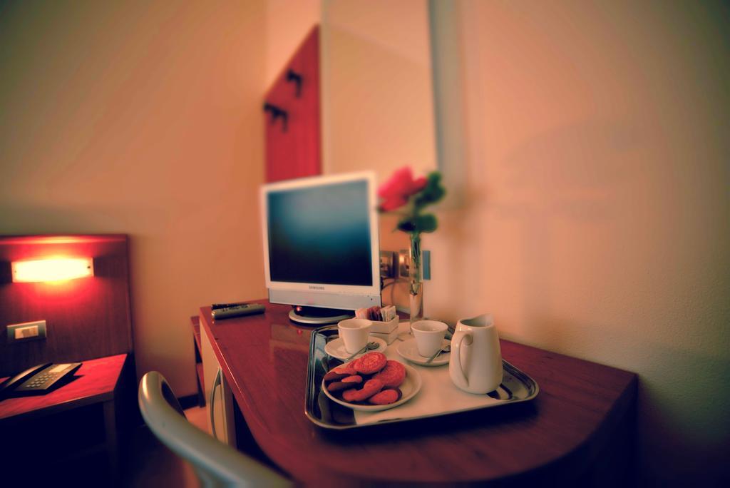 Leonardo Hotel 파르마 외부 사진